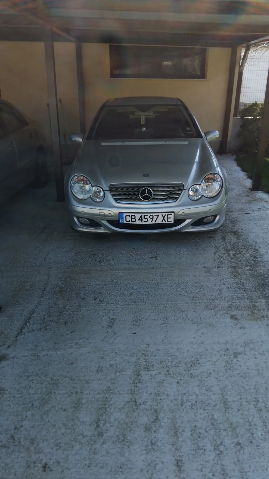 Mercedes-Benz C 200 спорт купе, снимка 4 - Автомобили и джипове - 54122259