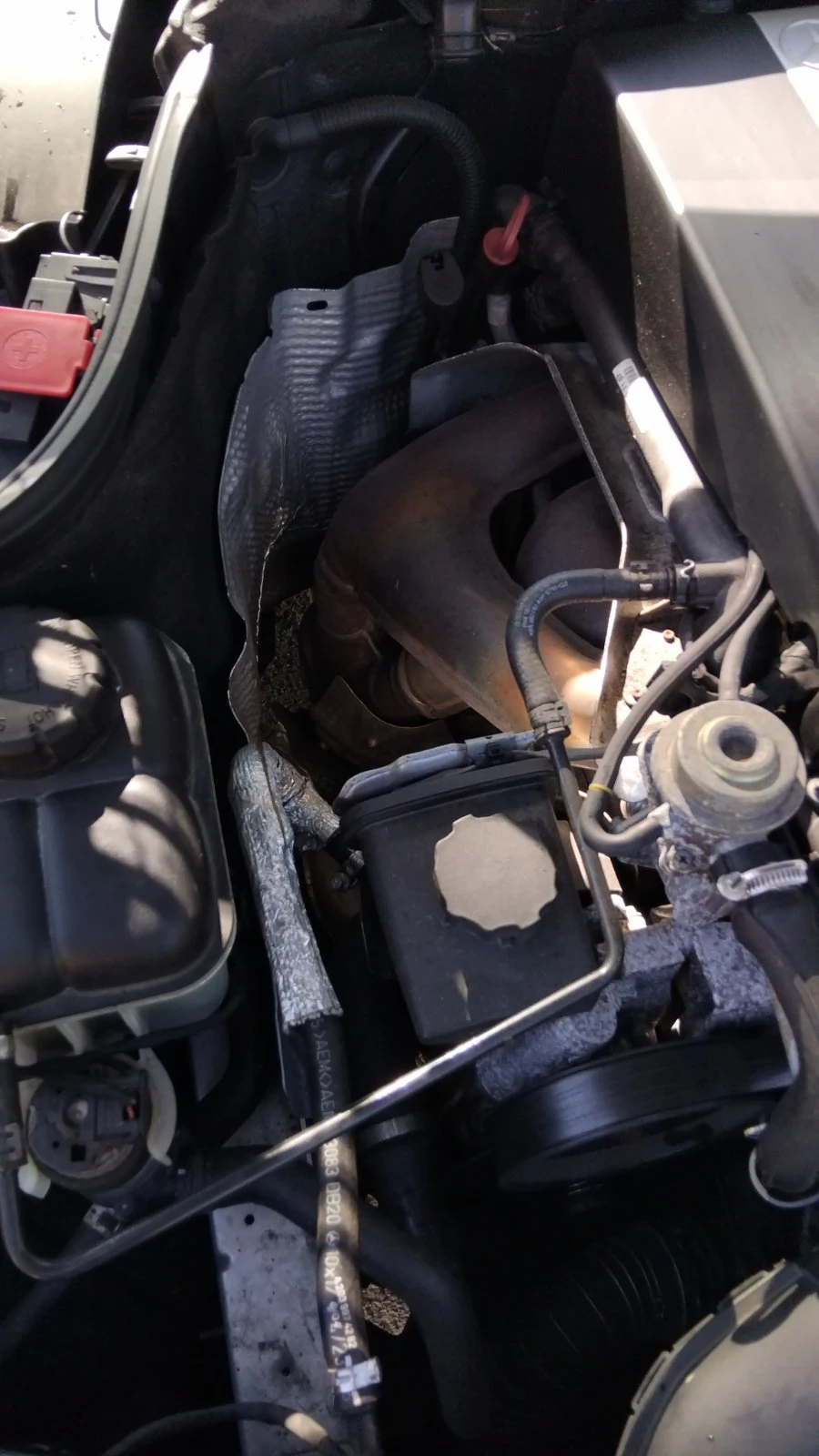 Mercedes-Benz C 200 спорт купе, снимка 15 - Автомобили и джипове - 54122259