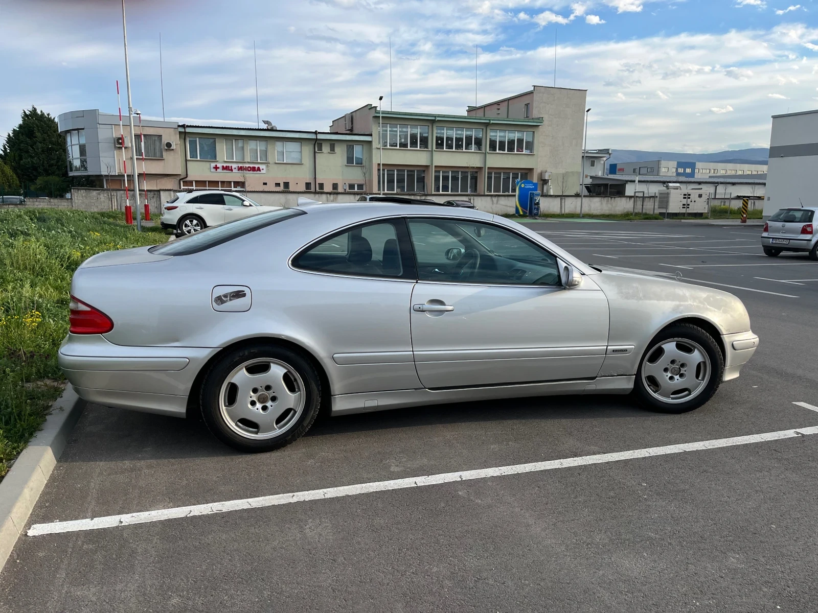 Mercedes-Benz CLK 200 kompressor, снимка 3 - Автомобили и джипове - 54143257
