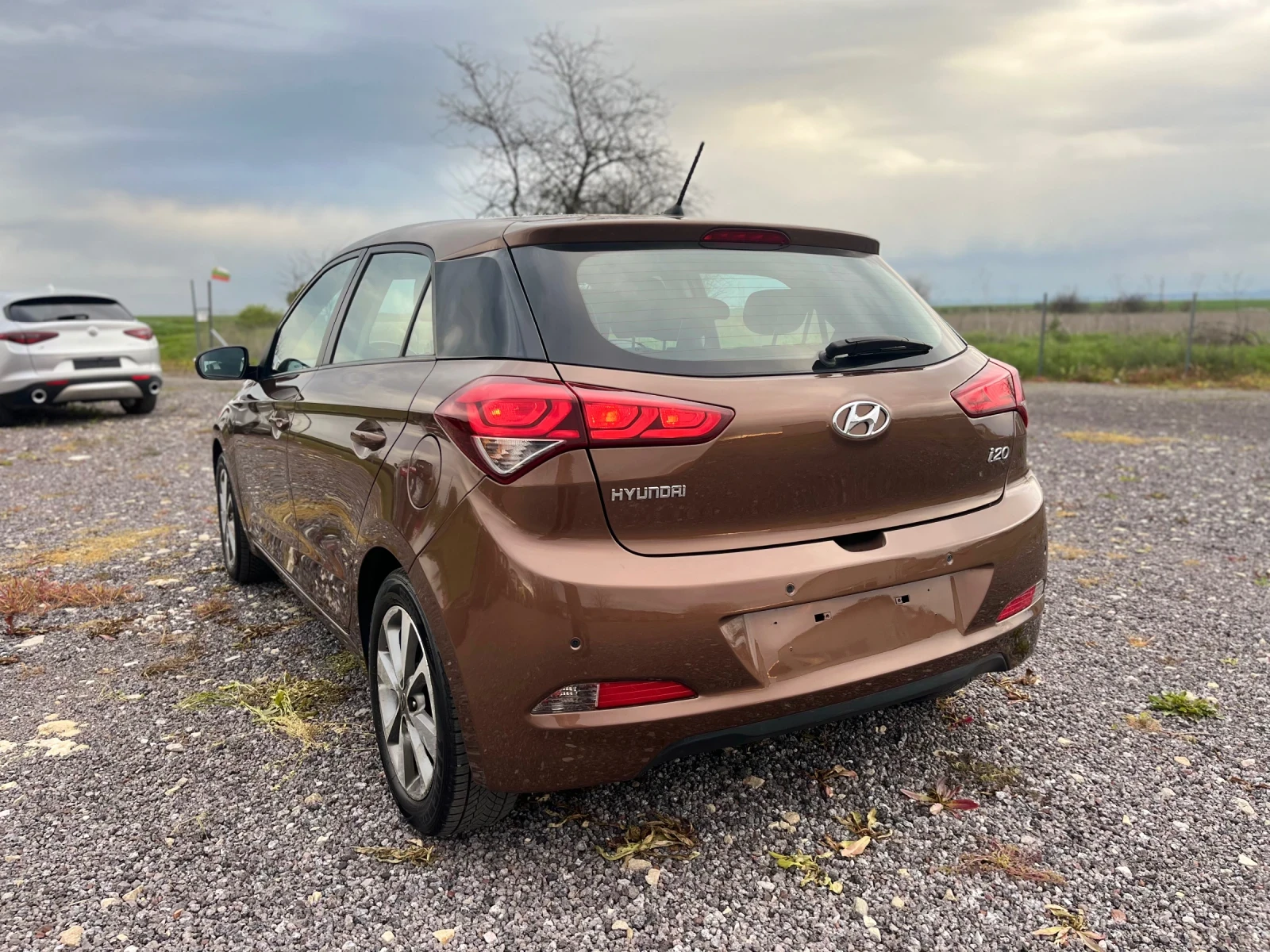 Hyundai I20 1.2i~85�~97000��-��� | Mobile.bg � ����������� 8