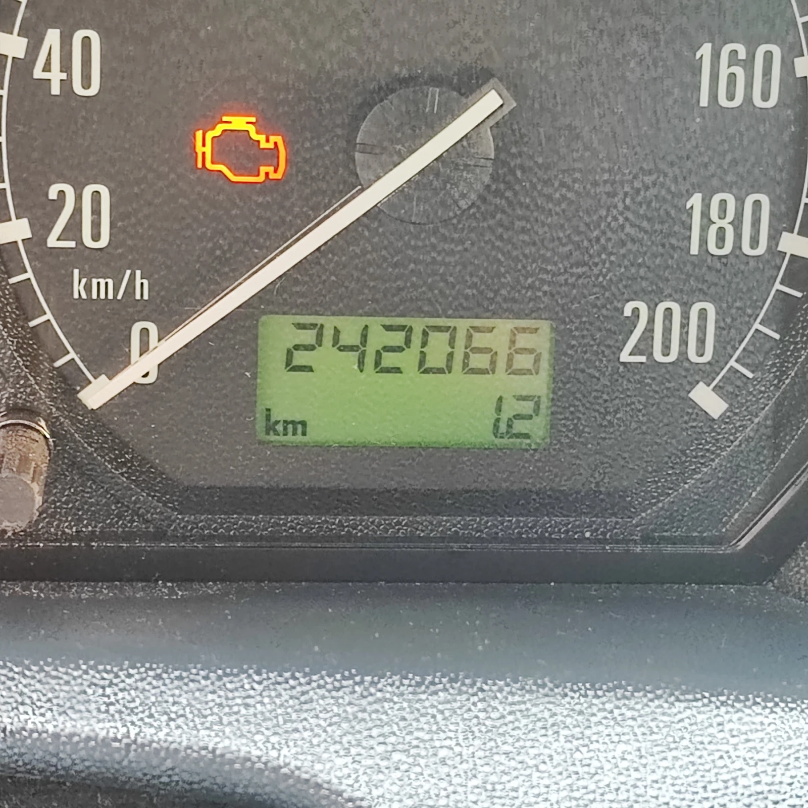 Skoda Fabia Хечбек, снимка 8 - Автомобили и джипове - 54310367