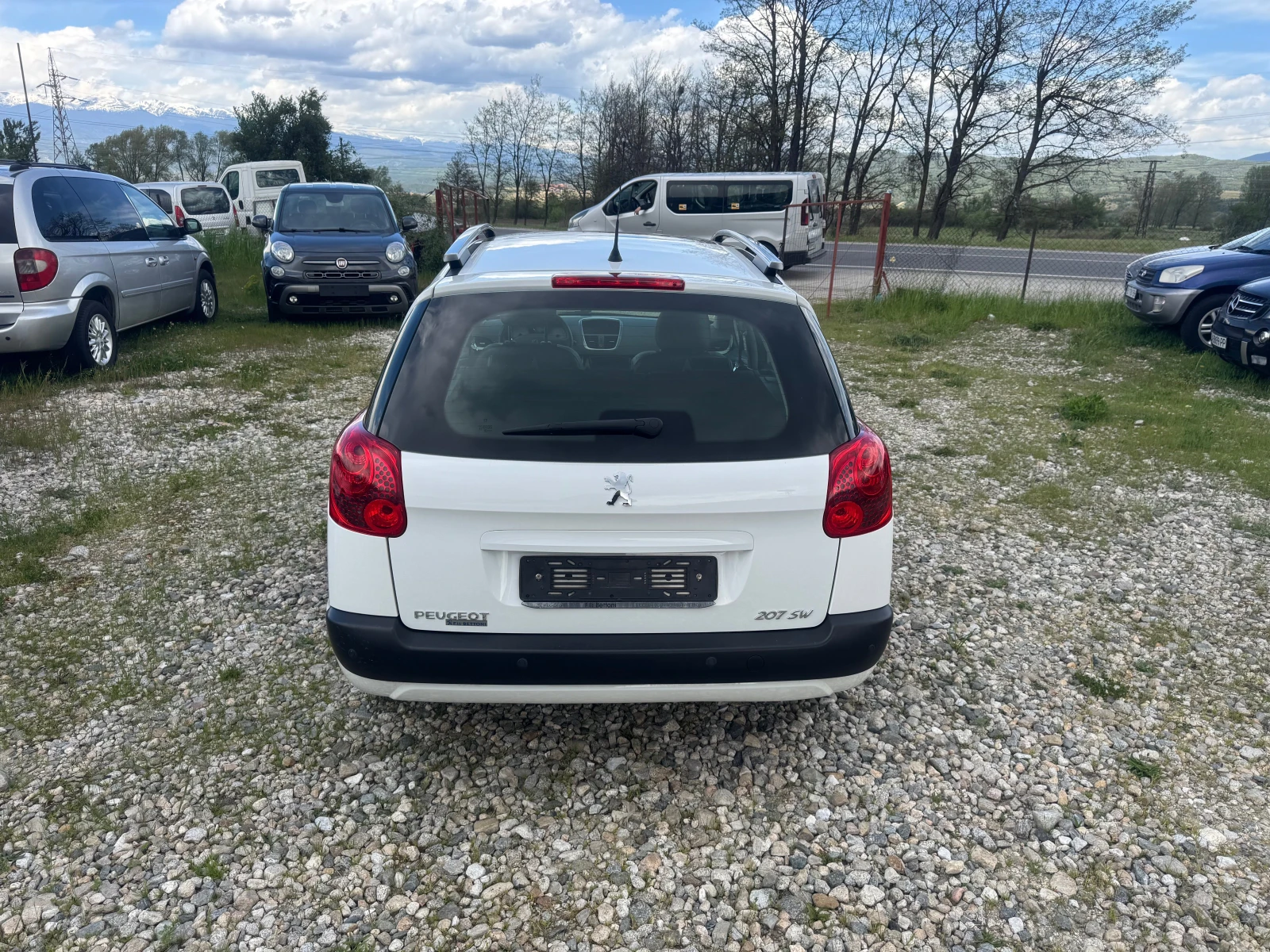 Peugeot 207, снимка 5 - Автомобили и джипове - 54526554
