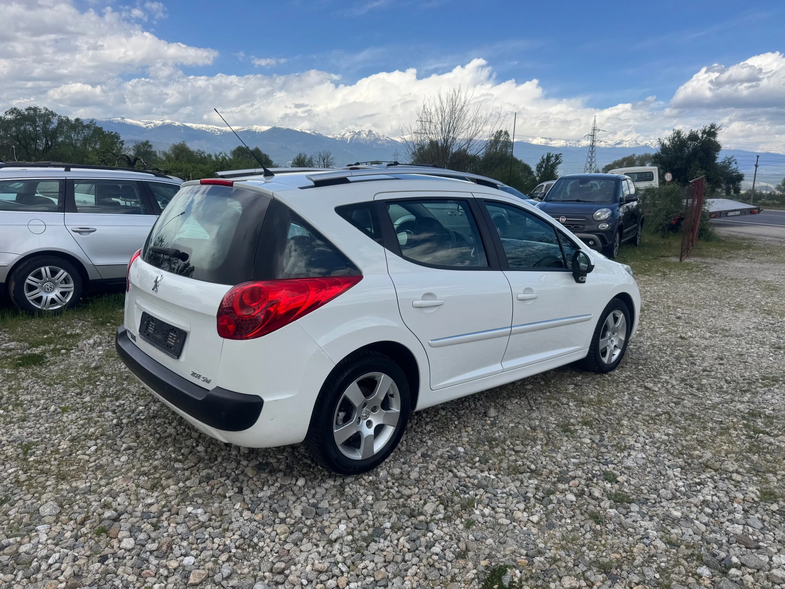 Peugeot 207, снимка 6 - Автомобили и джипове - 54526554