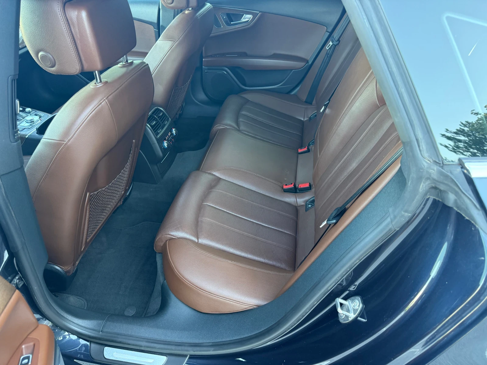 Audi A7 3.0T SUPERCHARGED 8ZF, снимка 9 - Автомобили и джипове - 55069414