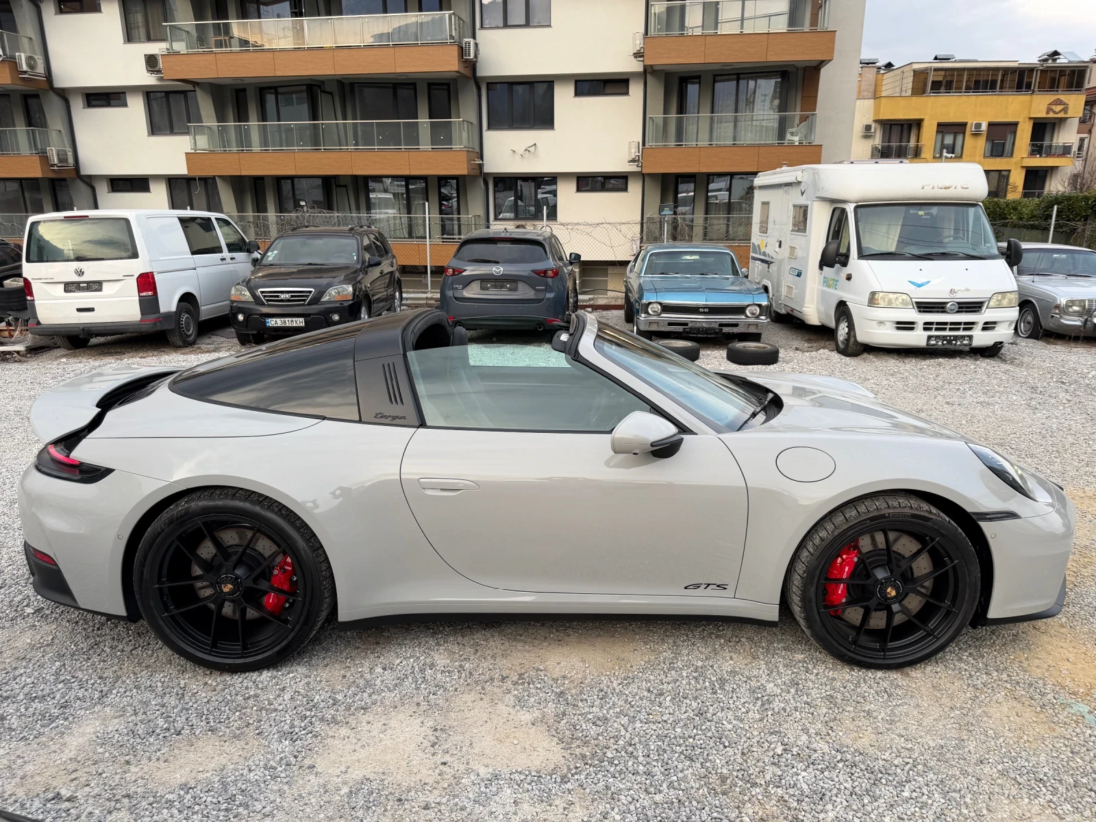 Porsche 911 992 TARGA 4 GTS Burmester ЛИЗИНГ НОВ, снимка 4 - Автомобили и джипове - 55193812