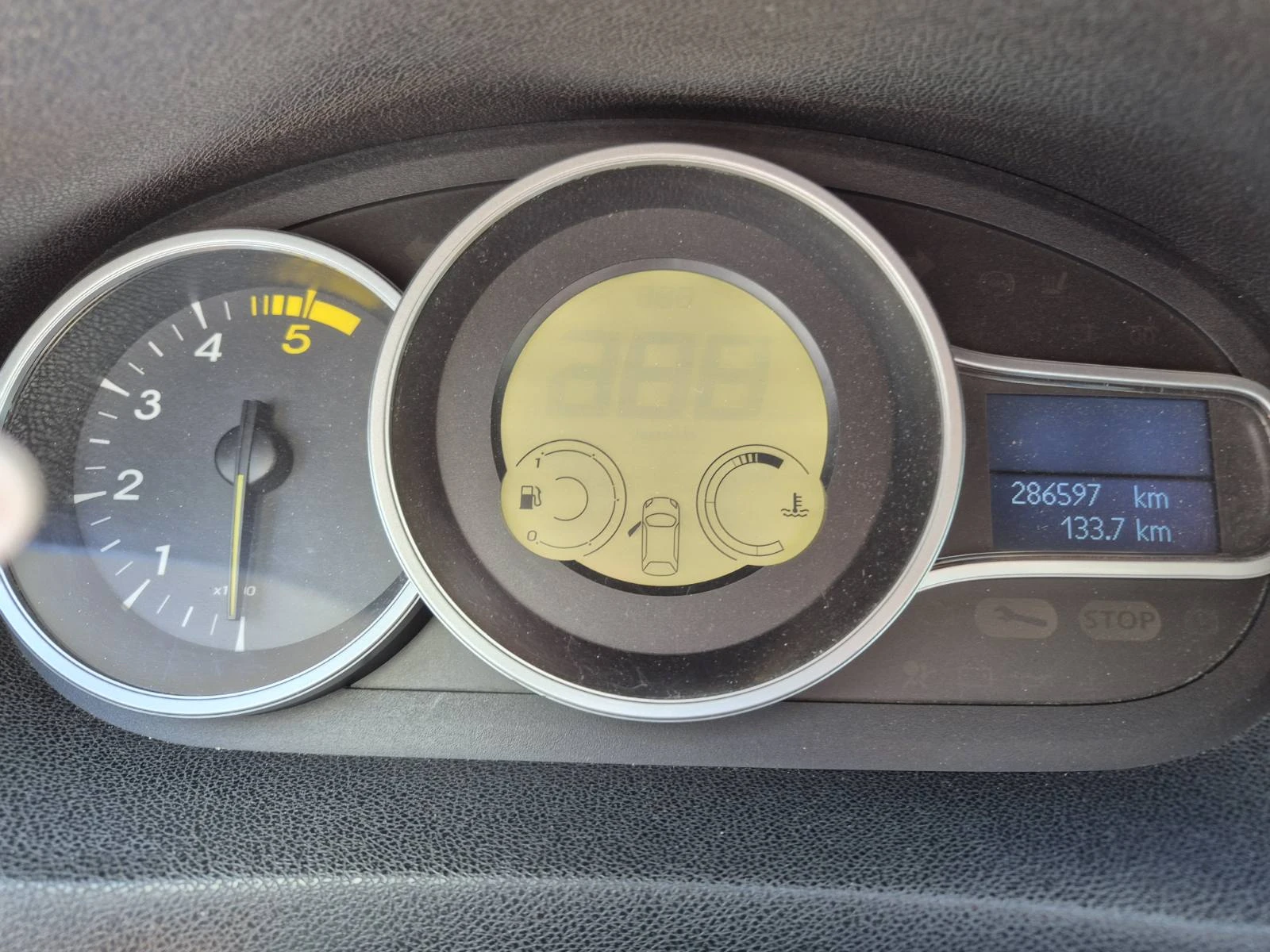 Renault Megane, снимка 6 - Автомобили и джипове - 55313986