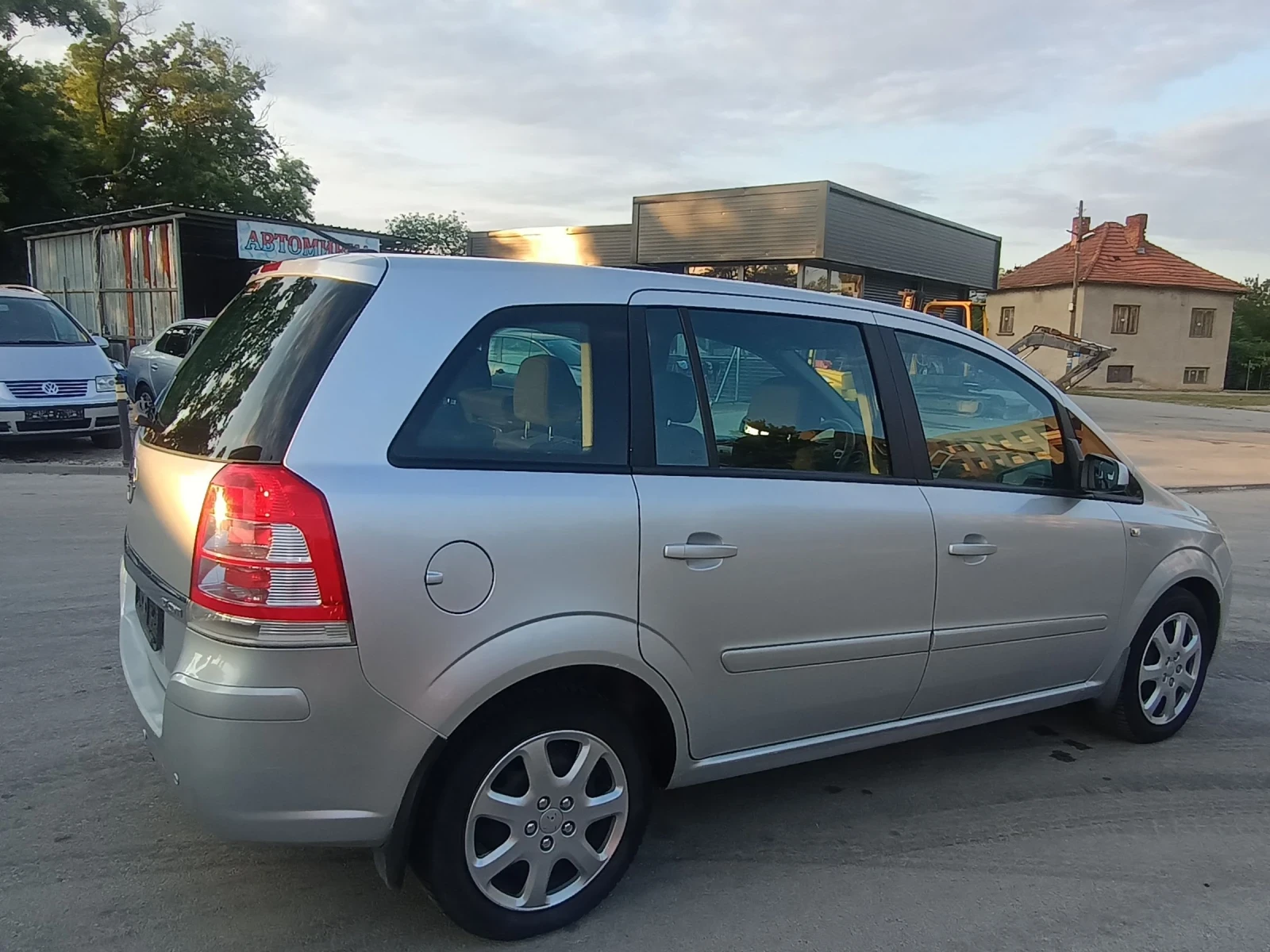 Opel Zafira 1.7 CDTI  110 k.s, снимка 4 - Автомобили и джипове - 55403407