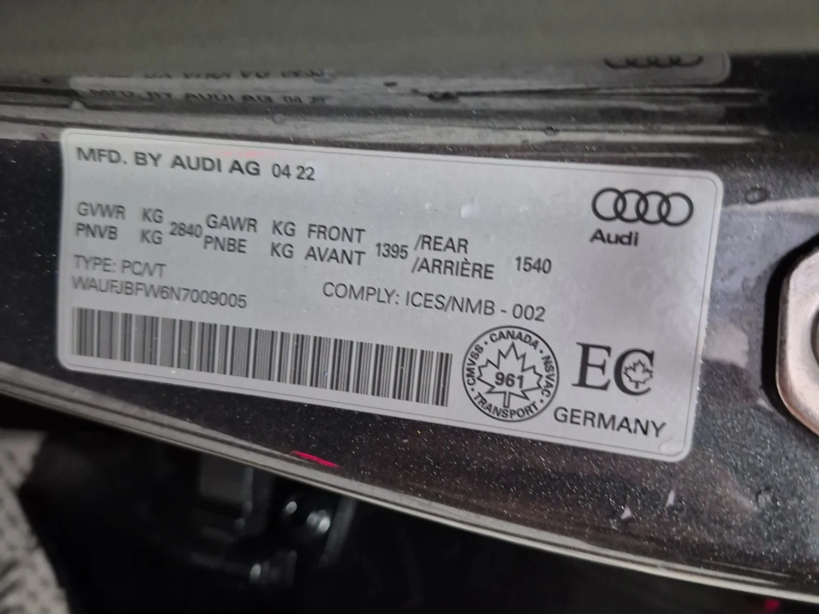 Audi E-Tron GT * QUATTRO * CARFAX * От VW * , снимка 17 - Автомобили и джипове - 55841375