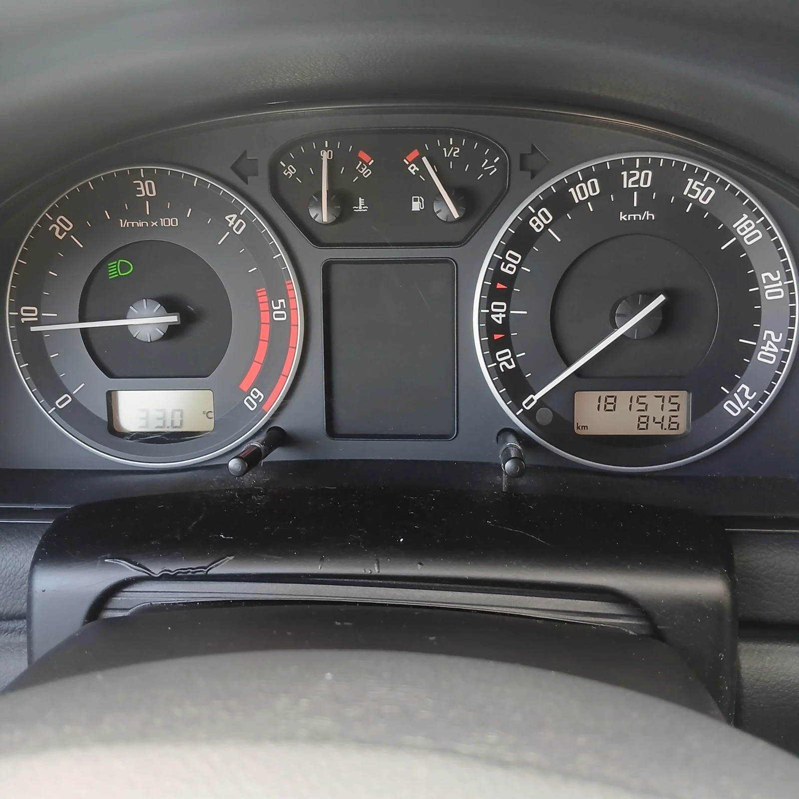 Skoda Superb 6 СКОРОСТИ , снимка 10 - Автомобили и джипове - 55874639