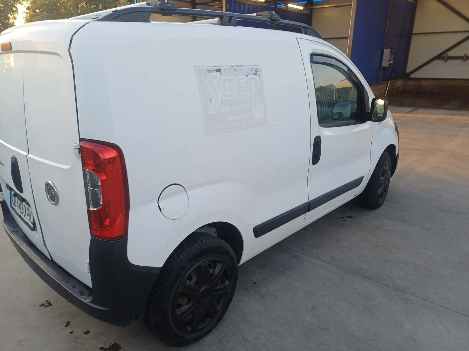Fiat Fiorino 1.4 товарен, снимка 4 - Автомобили и джипове - 56011353