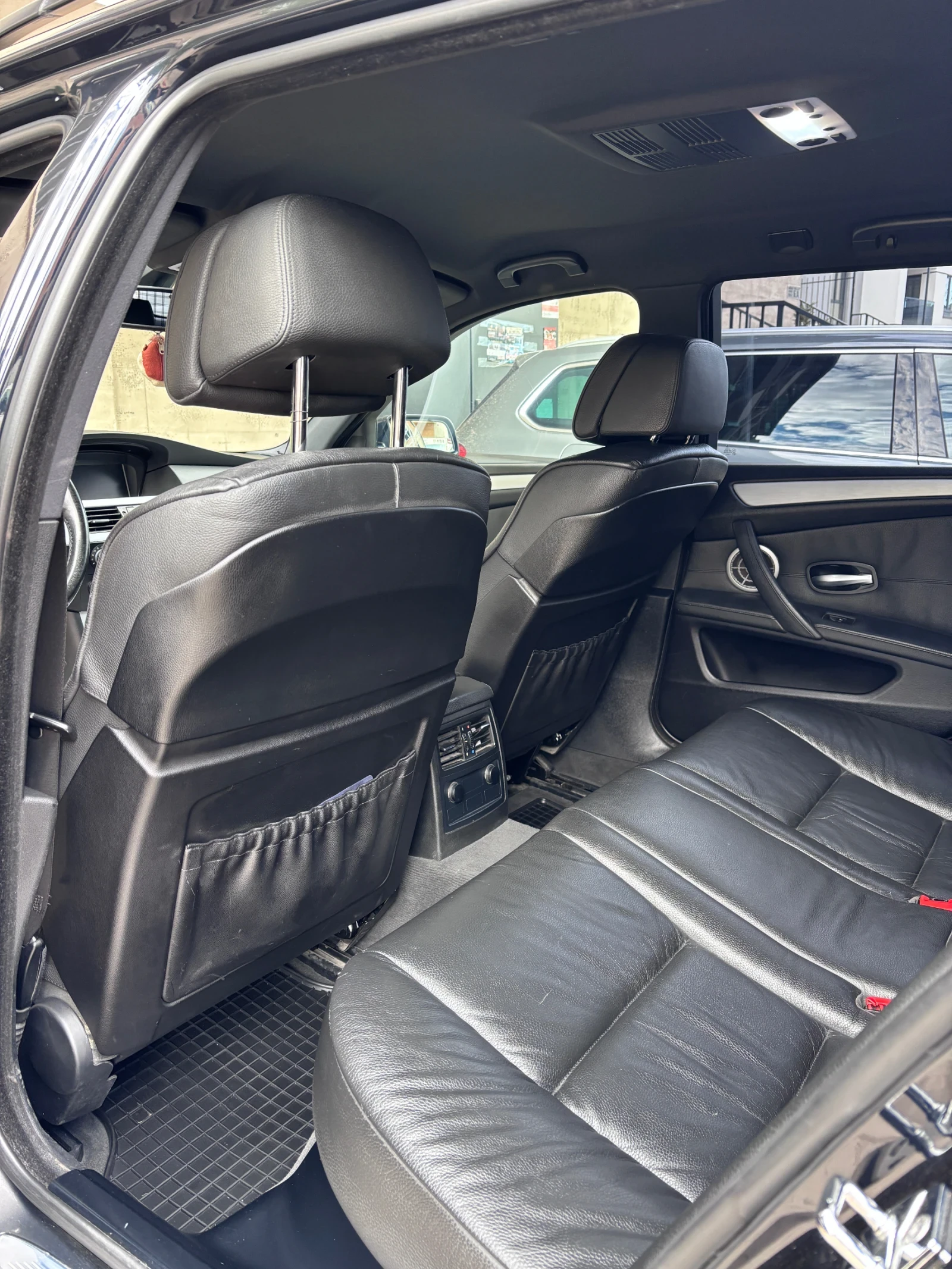 BMW 530 Е61 xDrive, снимка 10 - Автомобили и джипове - 56247163