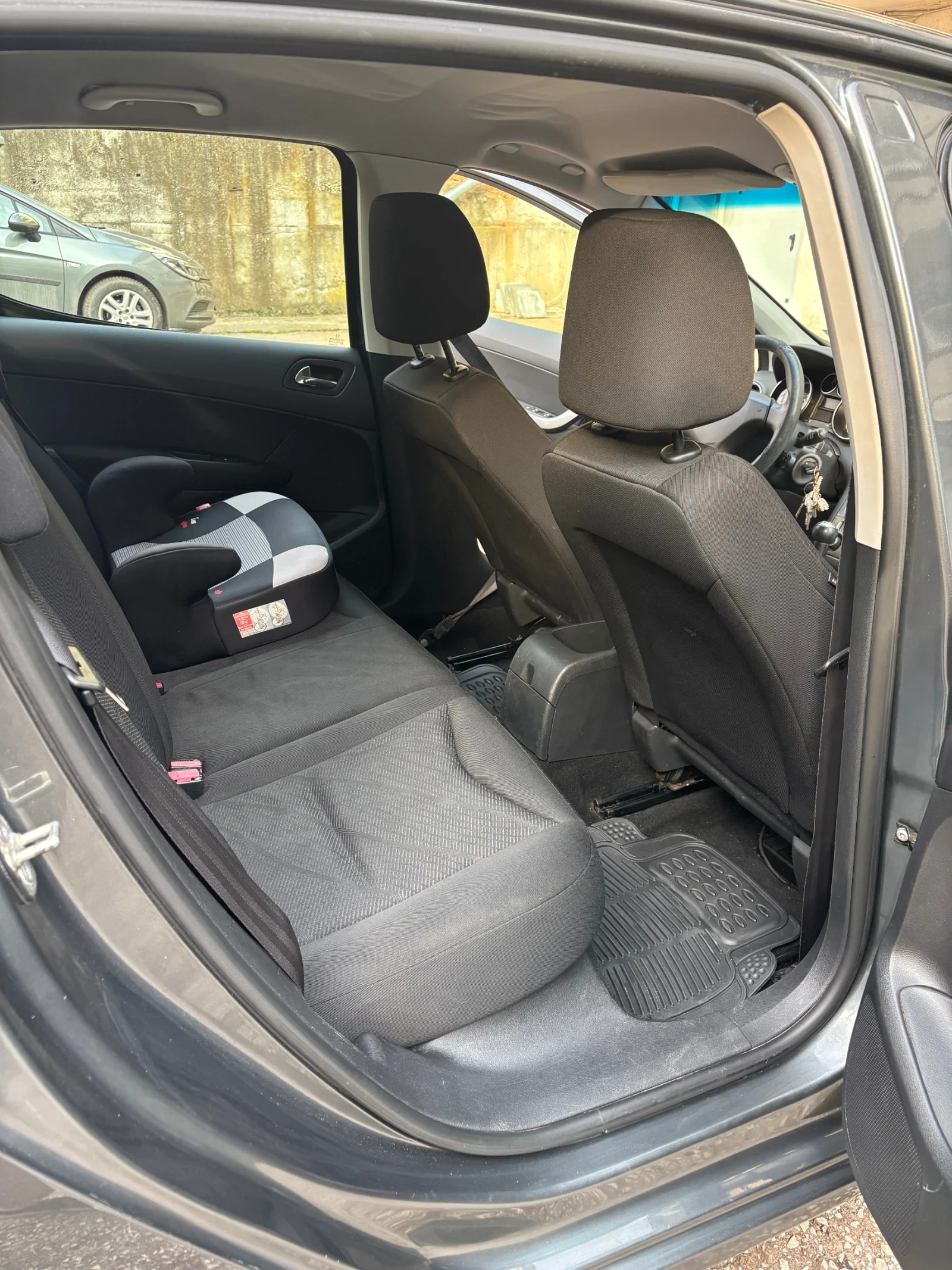 Peugeot 308, снимка 4 - Автомобили и джипове - 56439516