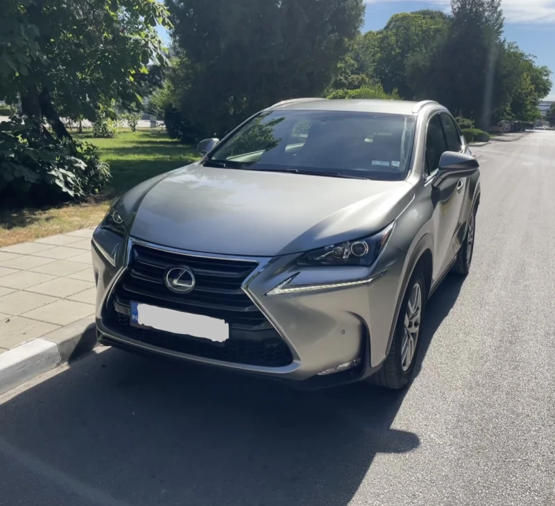 Lexus NX 300h Executive 2.5 hybrid 4x4 Гаранция на Батериите, снимка 3 - Автомобили и джипове - 47181448