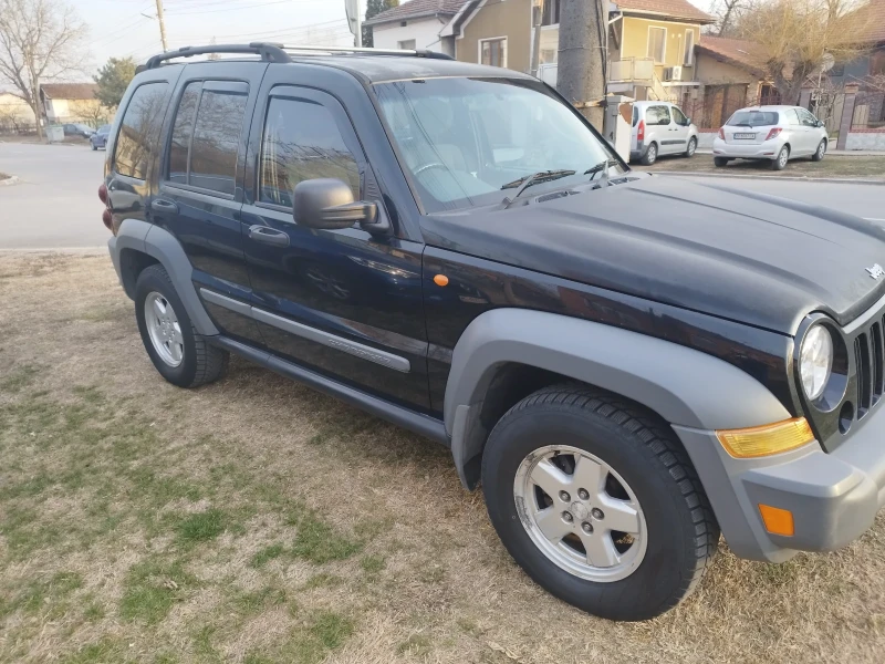 Jeep Cherokee KJ, снимка 3 - Автомобили и джипове - 52419017