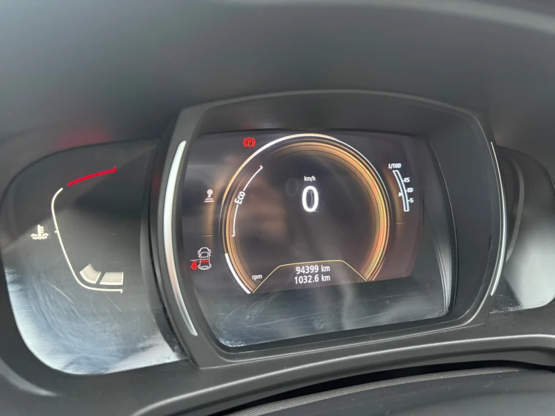 Renault Kadjar, снимка 11 - Автомобили и джипове - 53036223