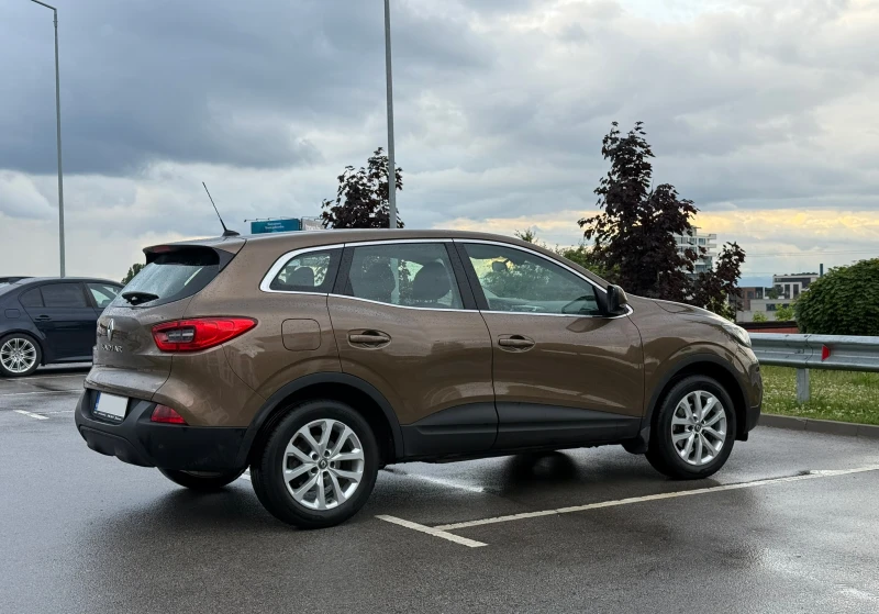 Renault Kadjar, снимка 4 - Автомобили и джипове - 53036223