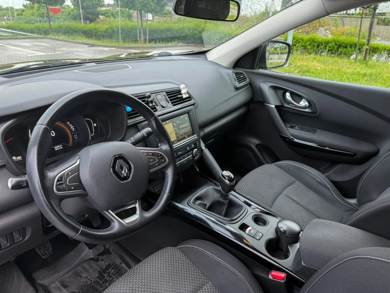 Renault Kadjar, снимка 10 - Автомобили и джипове - 53036223