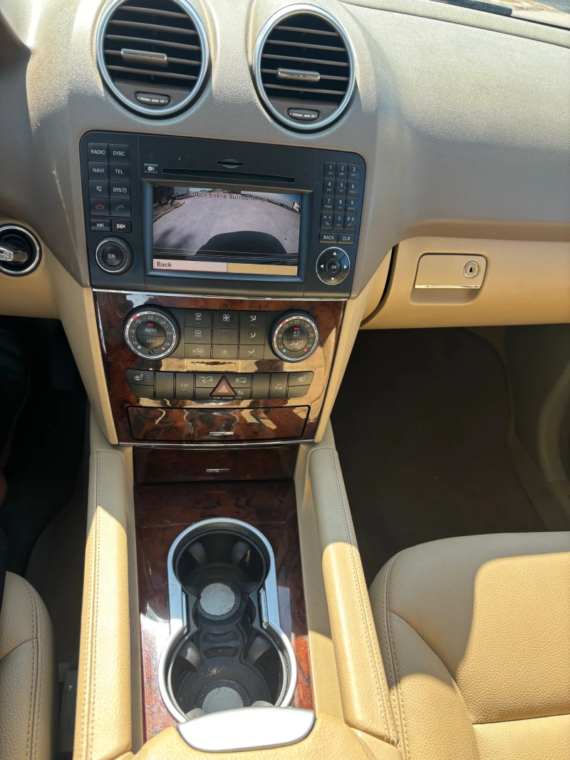 Mercedes-Benz ML 320 TOP, снимка 9 - Автомобили и джипове - 52224176