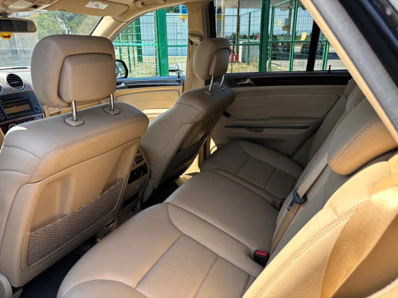 Mercedes-Benz ML 320 TOP, снимка 5 - Автомобили и джипове - 52224176