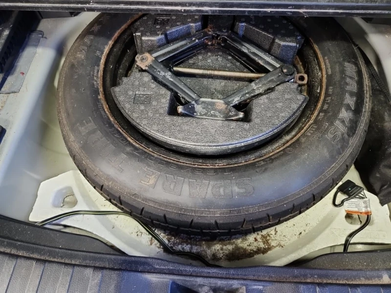 Toyota Rav4 * XLE * CARFAX * ЦЕНА ДО БГ, снимка 14 - Автомобили и джипове - 52726202