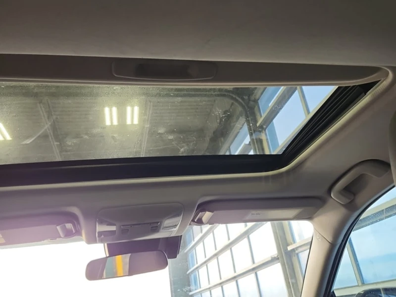 Toyota Rav4 * XLE * CARFAX * ЦЕНА ДО БГ, снимка 11 - Автомобили и джипове - 52726202