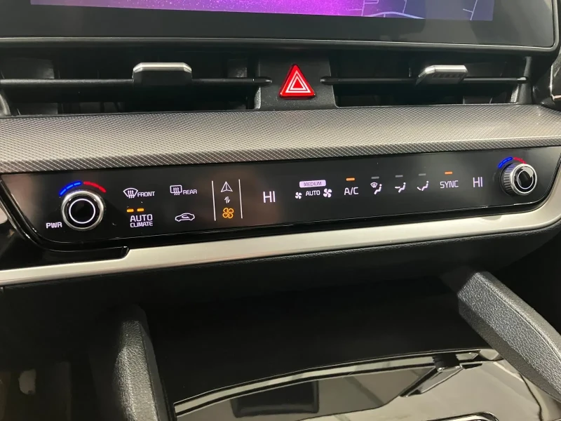 Kia Sportage, снимка 11 - Автомобили и джипове - 53094447