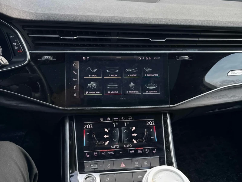 Audi Q7 * Progressiv * CARFAX * БЕЗ ПЪРВОНАЧАЛНА ВНОСКА, снимка 9 - Автомобили и джипове - 53214123