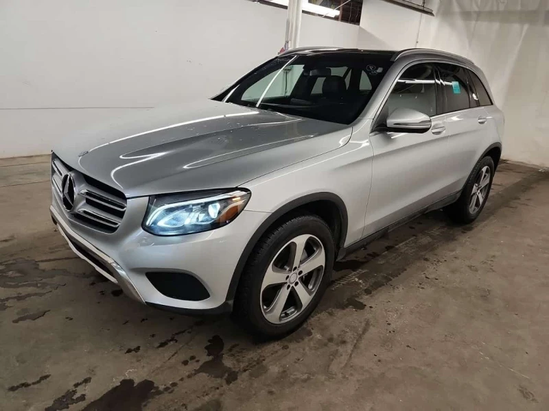 Mercedes-Benz GLC 300 * БЕЗ ЗАБЕЛЕЖКИ * ПАНОРАМА* ДВА КЛЮЧА* 