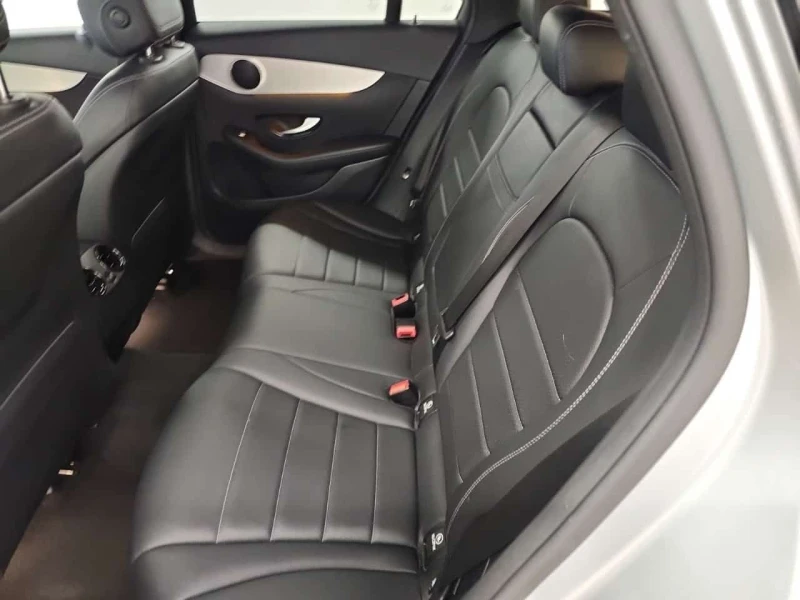 Mercedes-Benz GLC 300 * БЕЗ ЗАБЕЛЕЖКИ * ПАНОРАМА* ДВА КЛЮЧА* , снимка 12 - Автомобили и джипове - 53513670