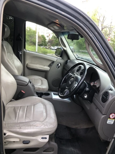 Jeep Cherokee 3.7 V6 - изображение 7