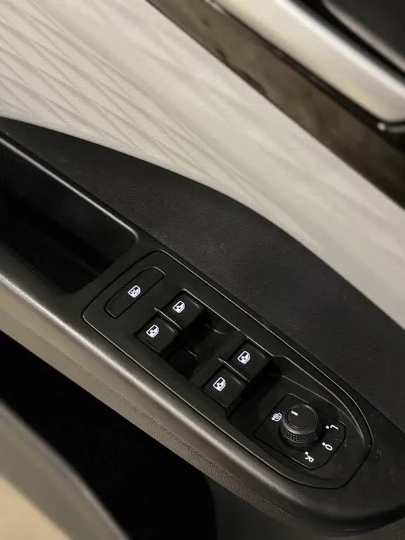 VW Taos Trendline 4Motion* АвтоКредит* (ЦЕНА ДО БГ) - изображение 8