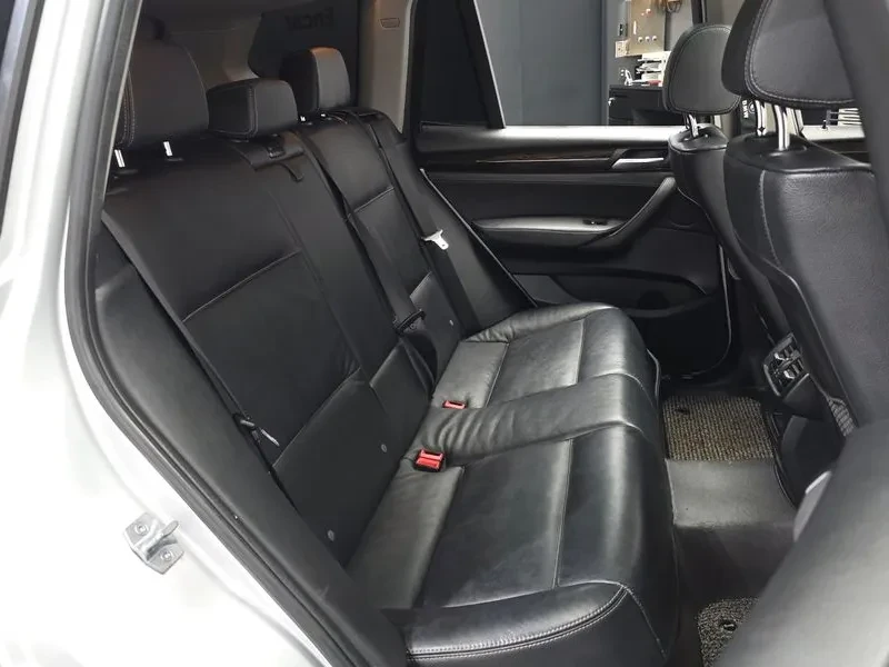 BMW X3 2.0D - САМО 30% АВАНС, снимка 12 - Автомобили и джипове - 56004459