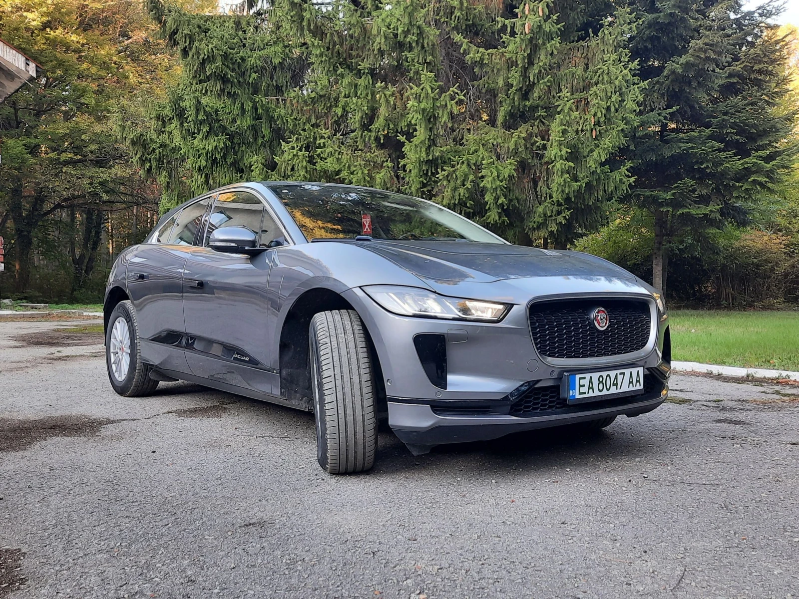 Jaguar I-Pace EV400 - изображение 7