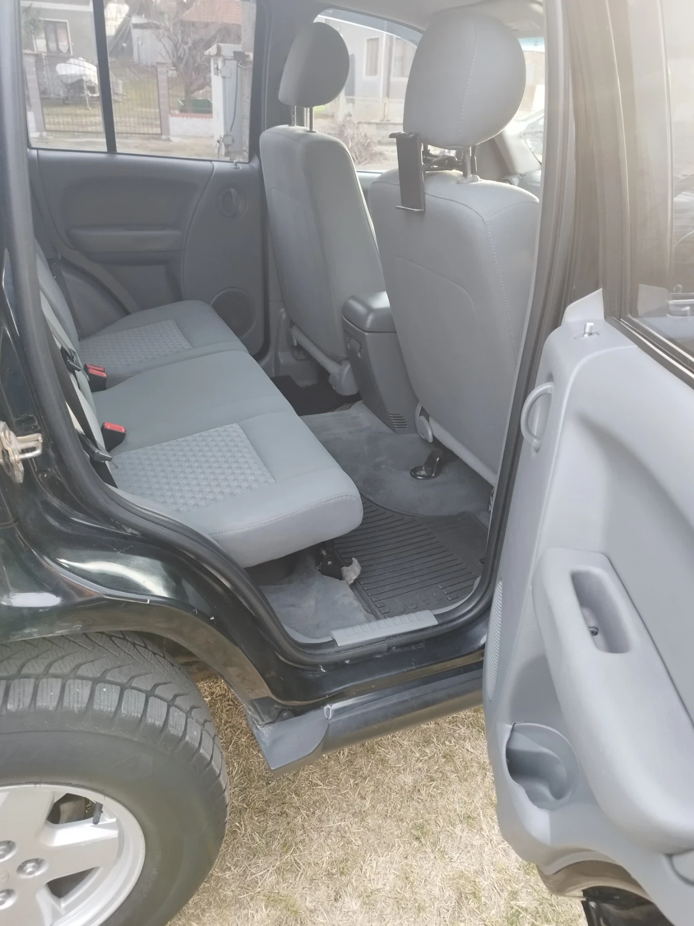 Jeep Cherokee KJ | Mobile.bg � ����������� 12