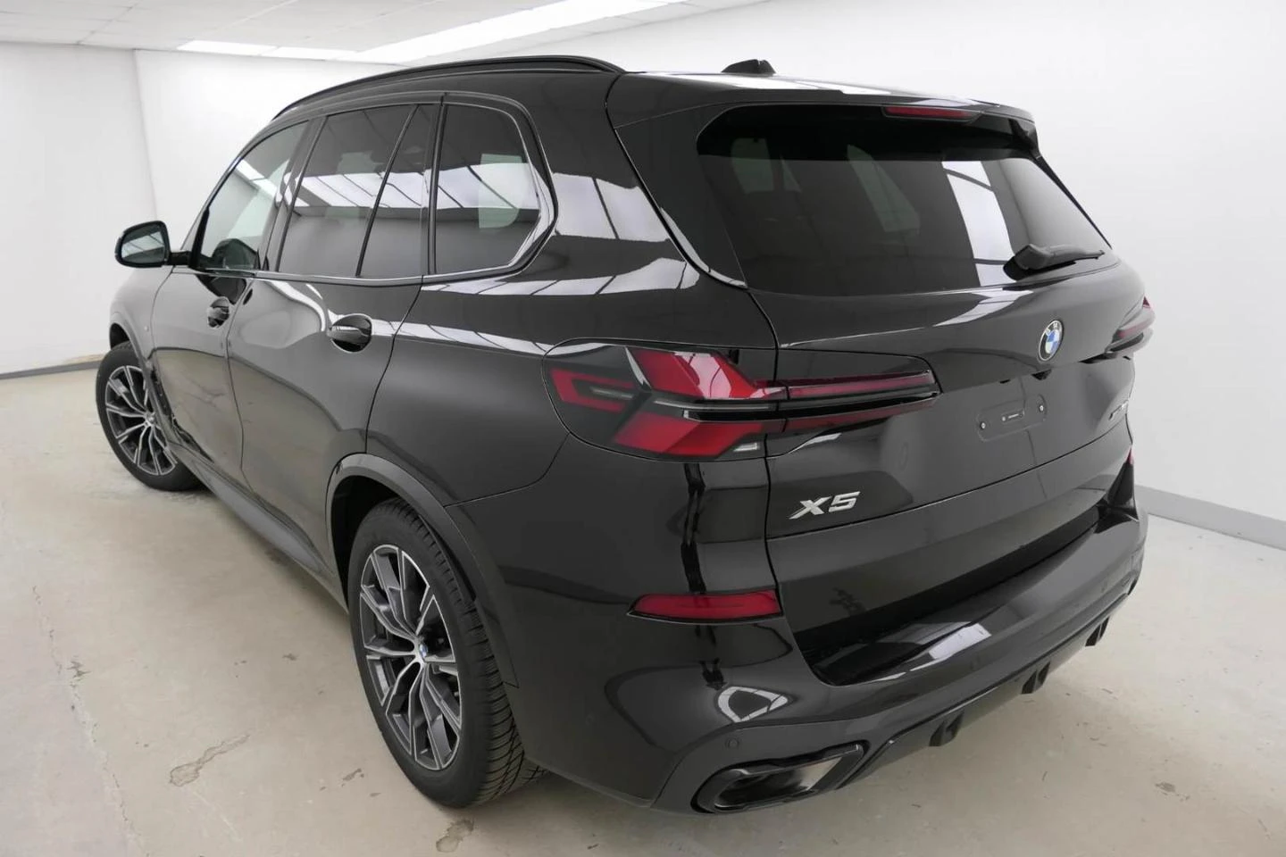 BMW X5 40d xDrive  Sportautomatic "Individual" - изображение 2