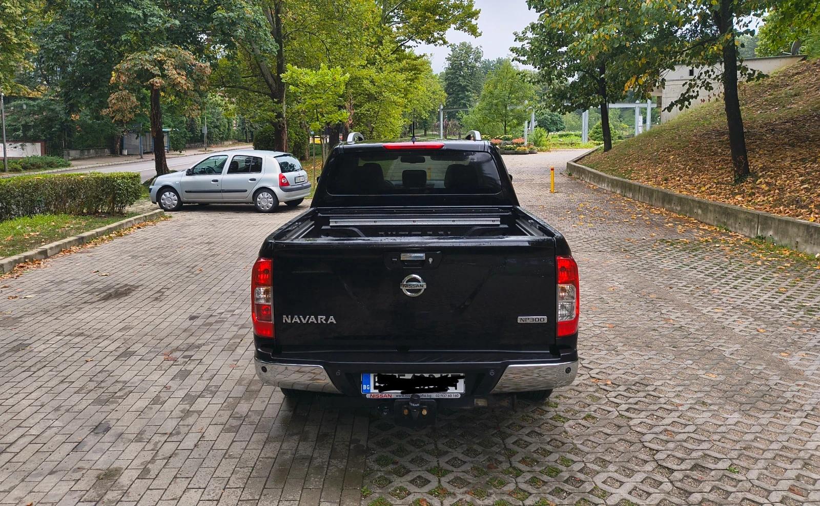 Nissan Navara NP300, Tekna - изображение 6
