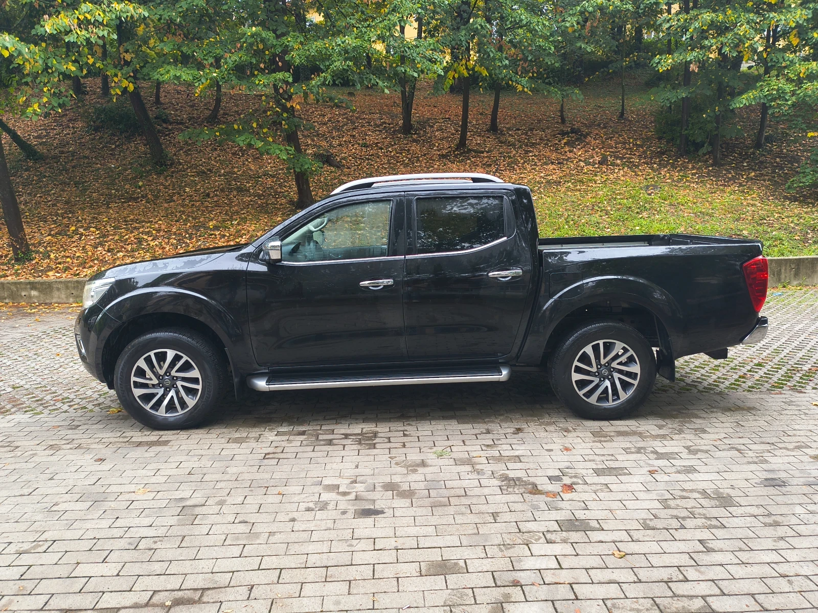 Nissan Navara NP300, Tekna - изображение 8