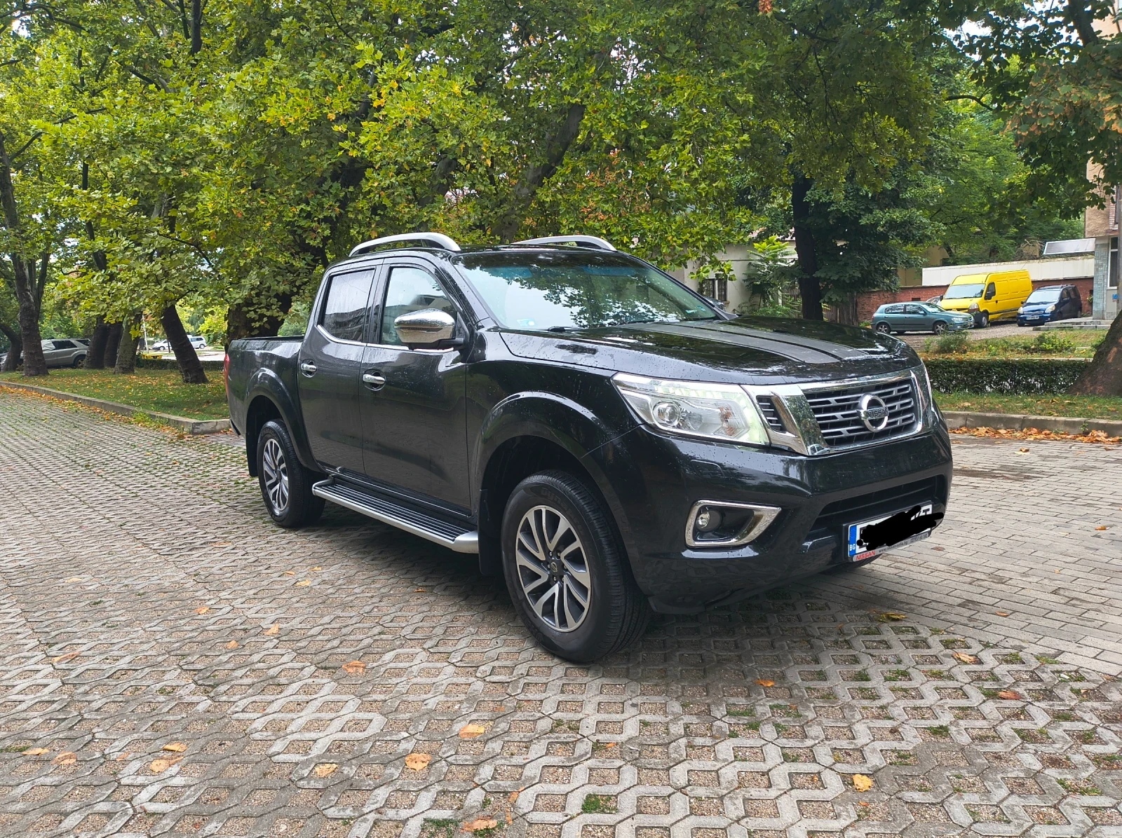 Nissan Navara NP300, Tekna - изображение 3
