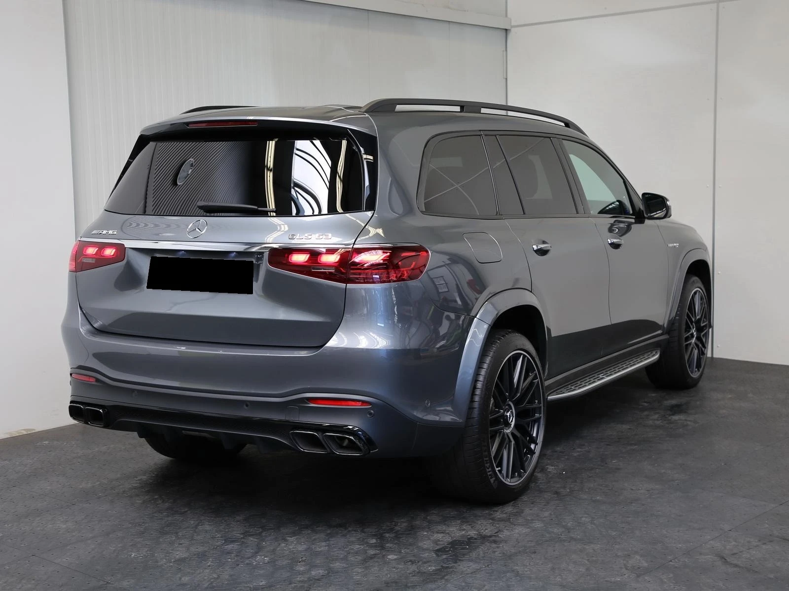 Mercedes-Benz GLS 63 AMG 4-MATIC/FACELIFT/CARBON/BURM/PANO/360/HEAD UP/TV/ - изображение 6