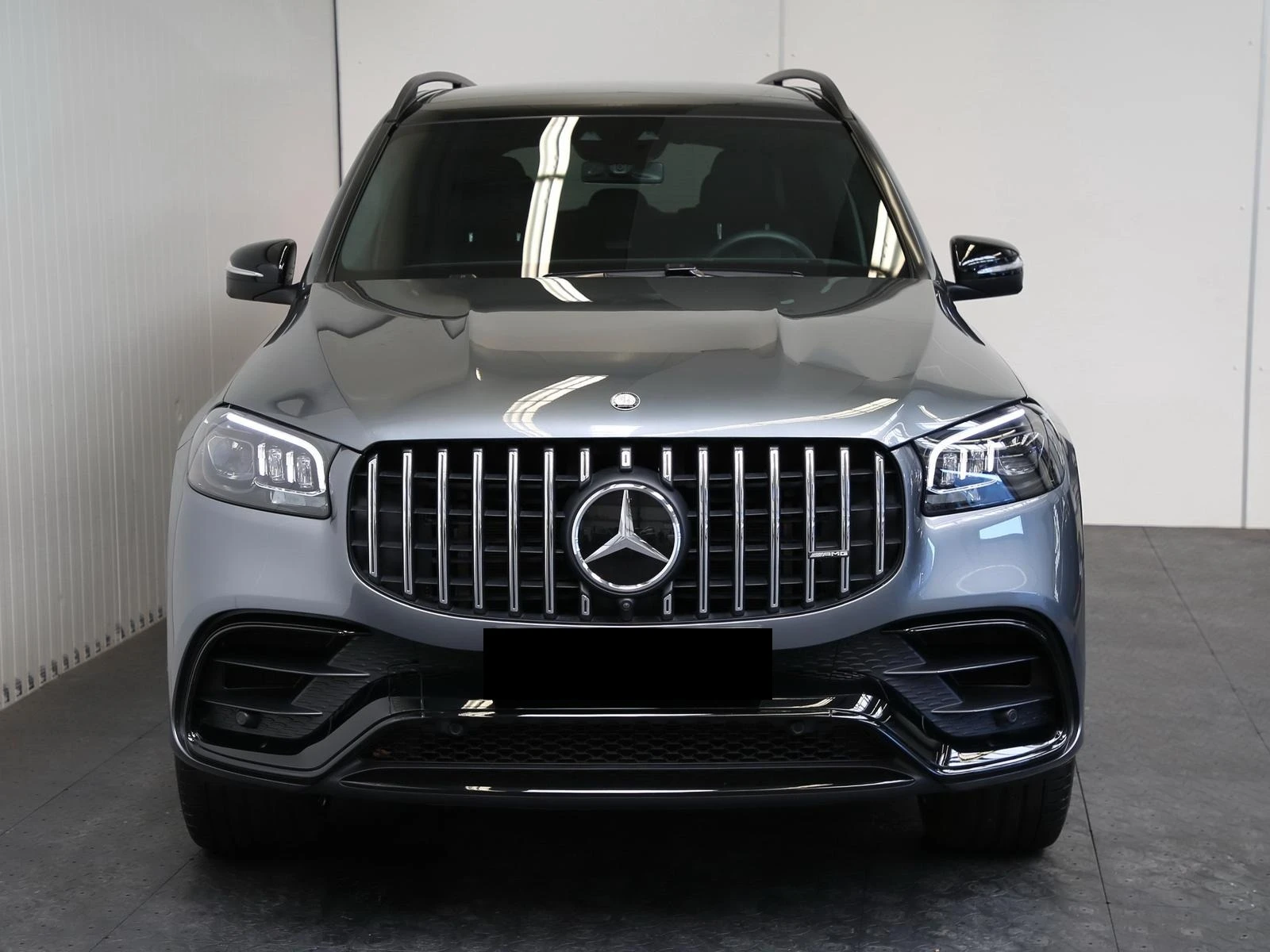 Mercedes-Benz GLS 63 AMG 4-MATIC/FACELIFT/CARBON/BURM/PANO/360/HEAD UP/TV/ - изображение 2