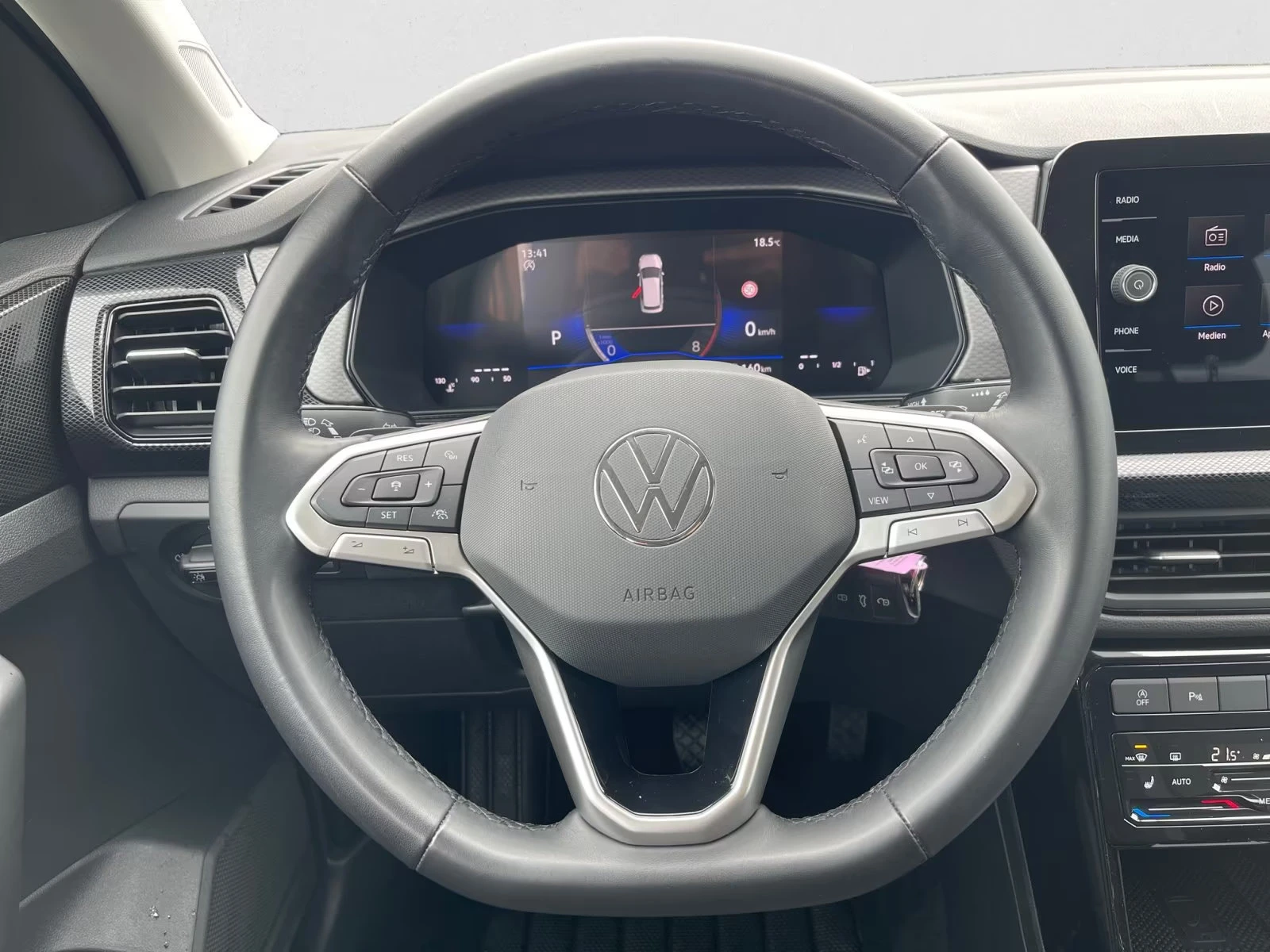 VW T-Cross LIFE/116HP/DSG/ACC/CAM/NAVI/LED/355g - изображение 9