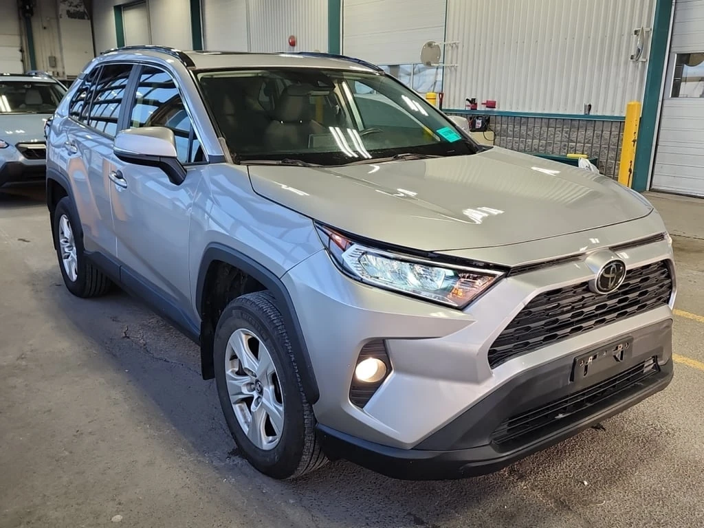Toyota Rav4 * XLE * CARFAX *    | Mobile.bg   2