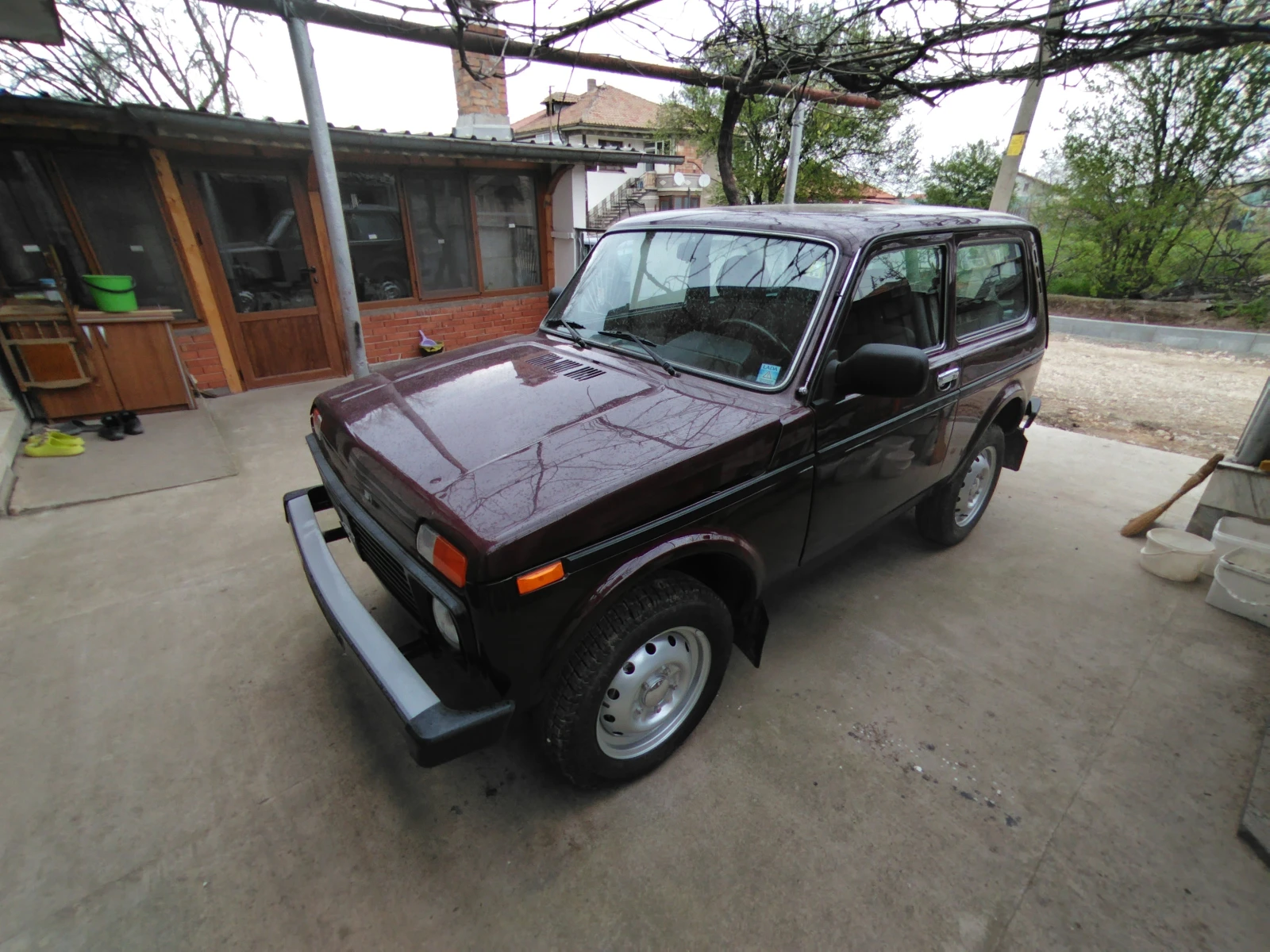 Lada Niva 1.7, снимка 4 - Автомобили и джипове - 54088239