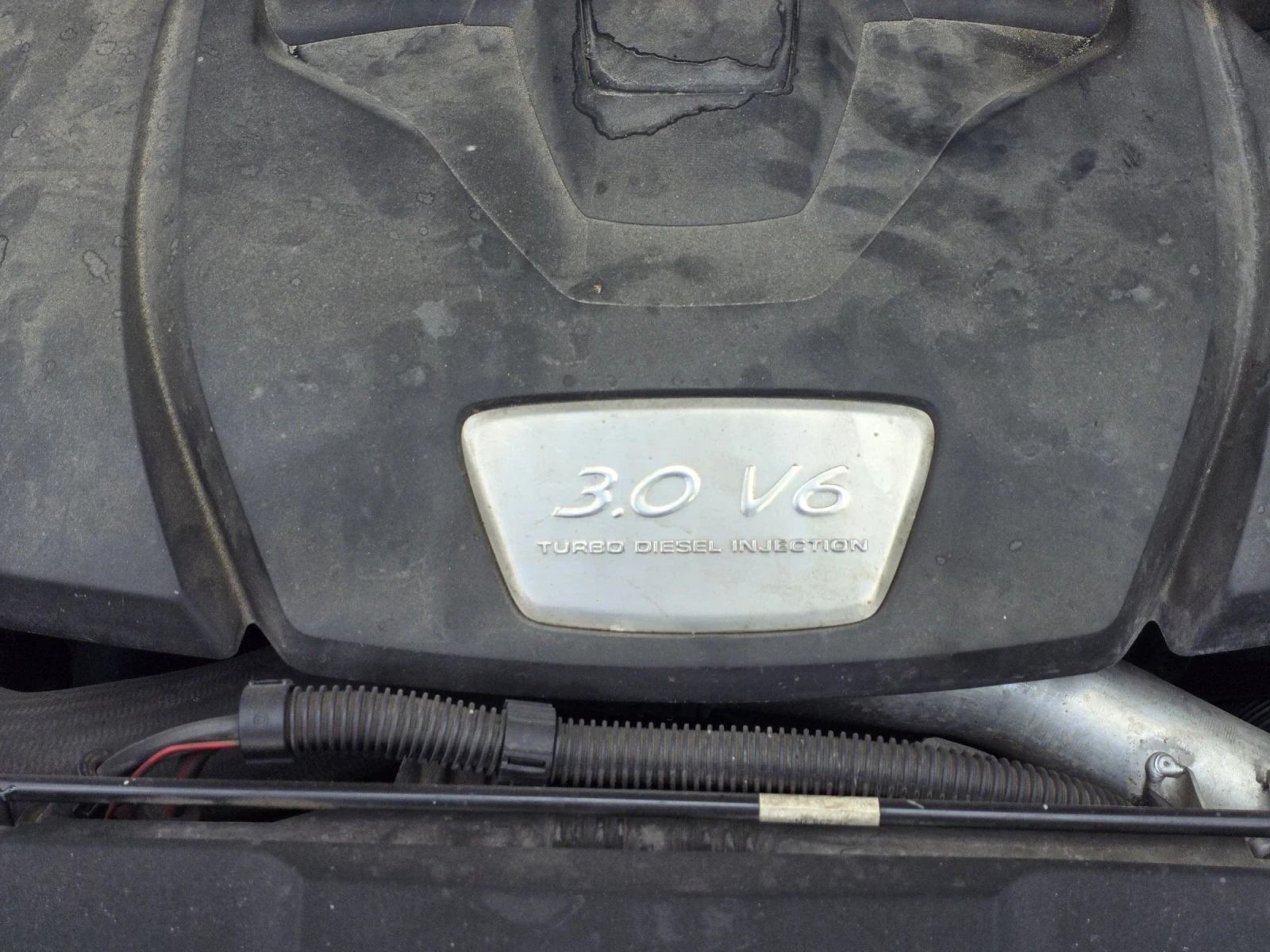Porsche Cayenne 3.0TD 240hp, снимка 8 - Автомобили и джипове - 54424813