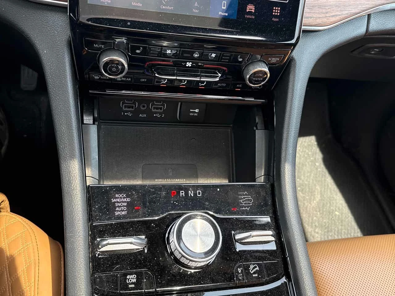 Jeep Grand cherokee * Summit * CARFAX * ����� �� �����������  | Mobile.bg � ����������� 17