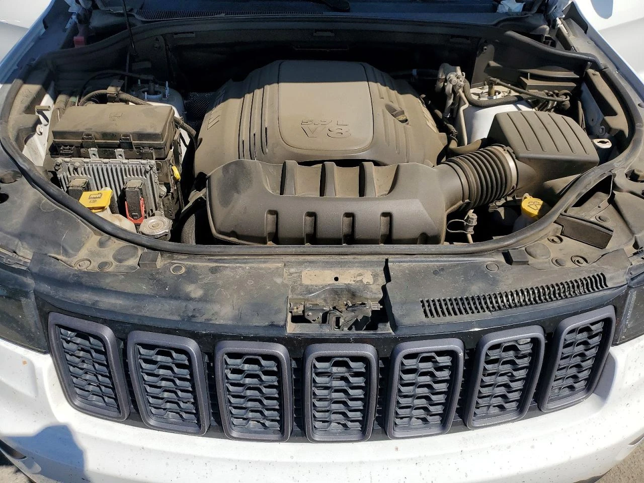 Jeep Grand cherokee Trailhawk 5.7 V8 4x4, снимка 11 - Автомобили и джипове - 55284013