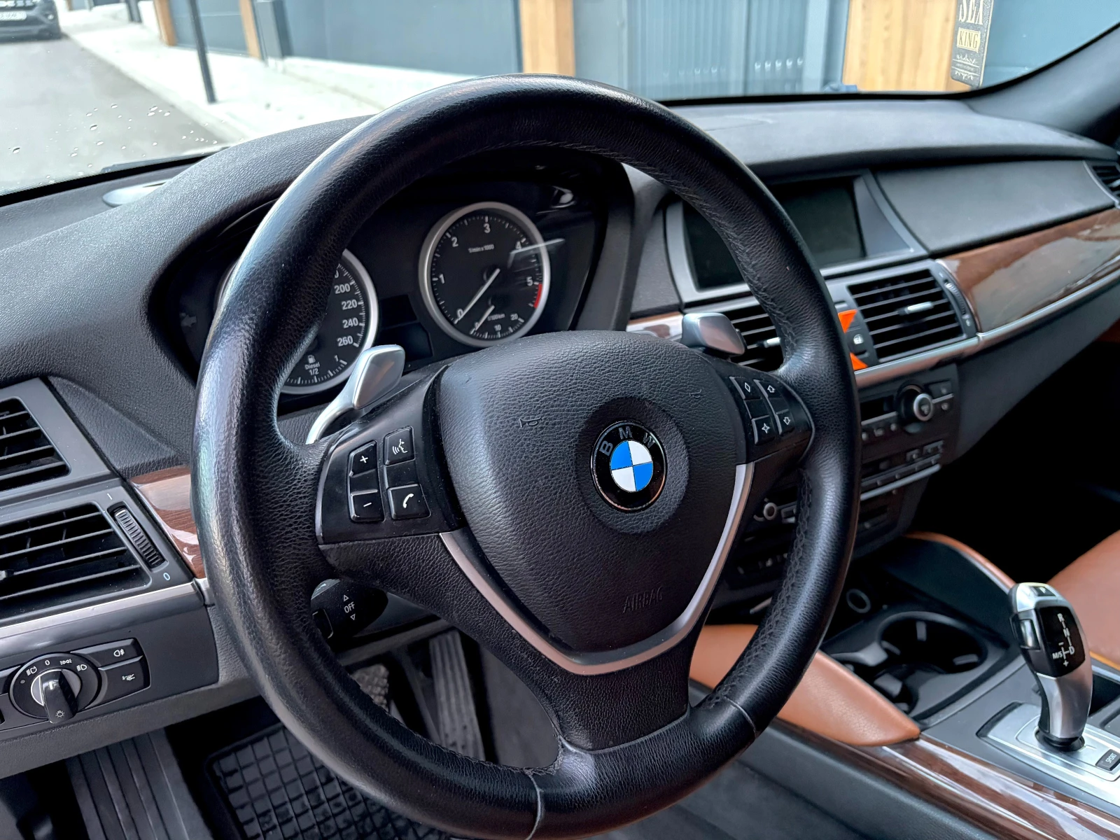 BMW X6 35d, Head-Up, Logic 7, Comfort салон, FULL, снимка 10 - Автомобили и джипове - 55381495