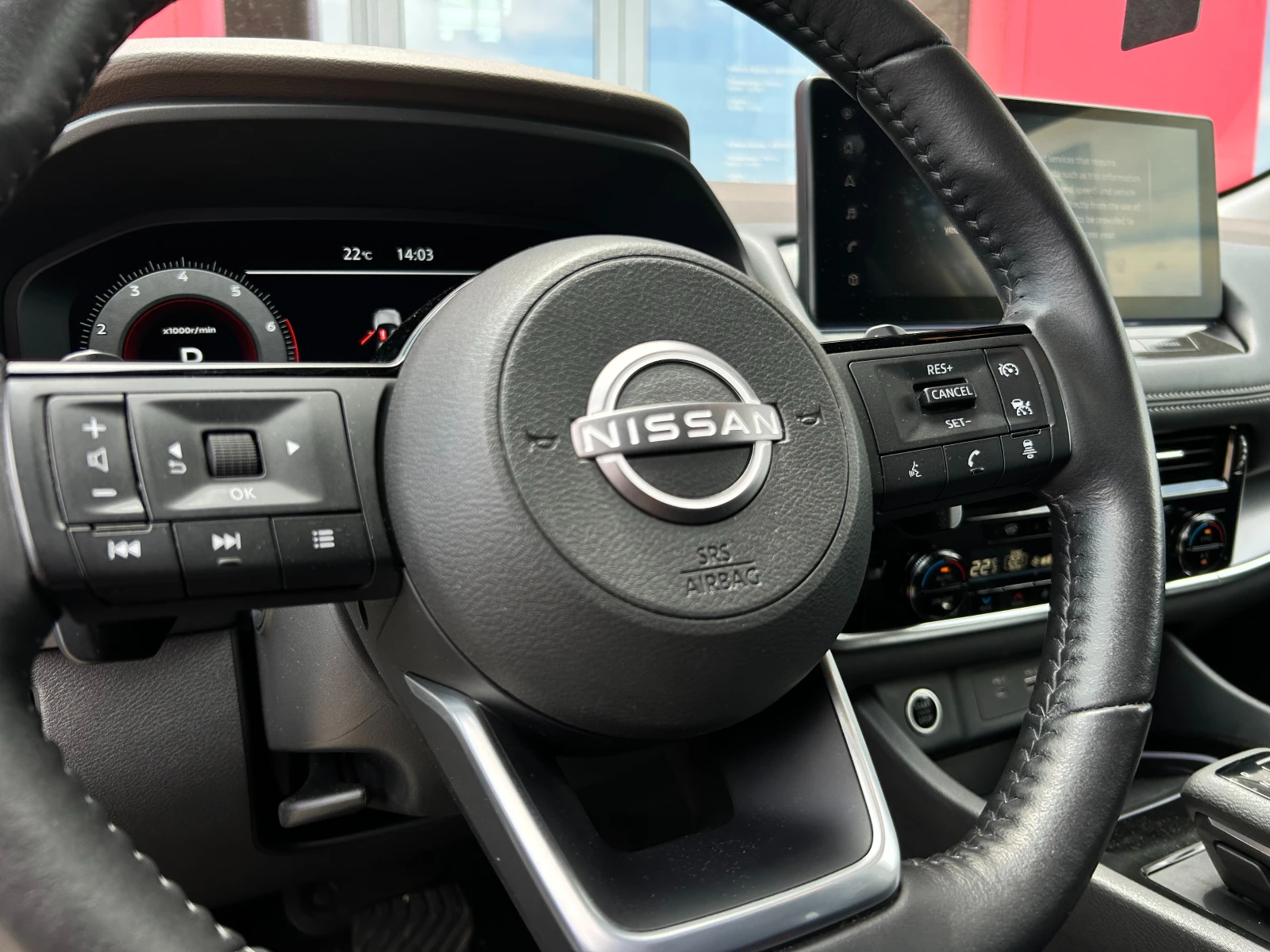 Nissan X-trail 1.5 DDT N-Connecta A/T 7 местен, снимка 5 - Автомобили и джипове - 55389868