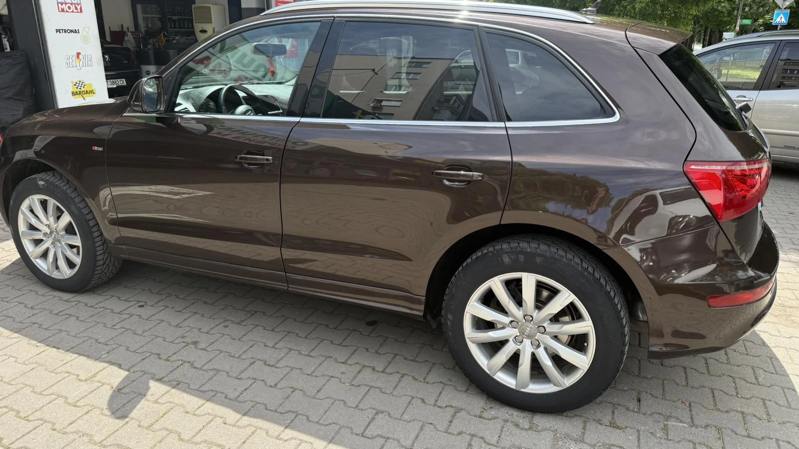 Audi Q5 3.0TDI, снимка 7 - Автомобили и джипове - 55946629