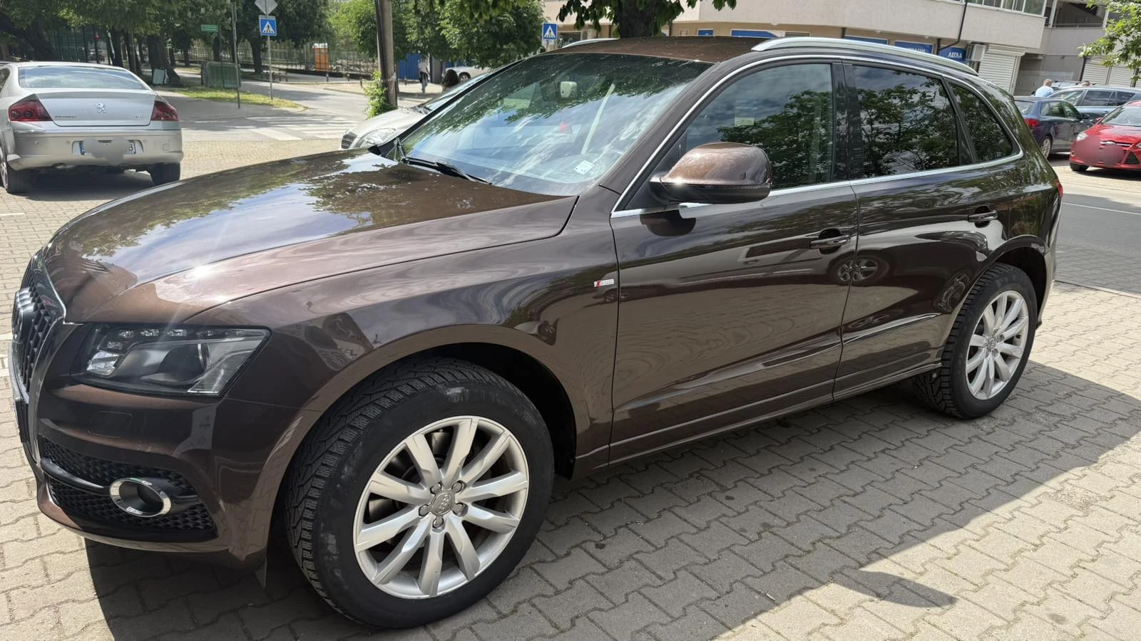 Audi Q5 3.0TDI, снимка 2 - Автомобили и джипове - 55946629